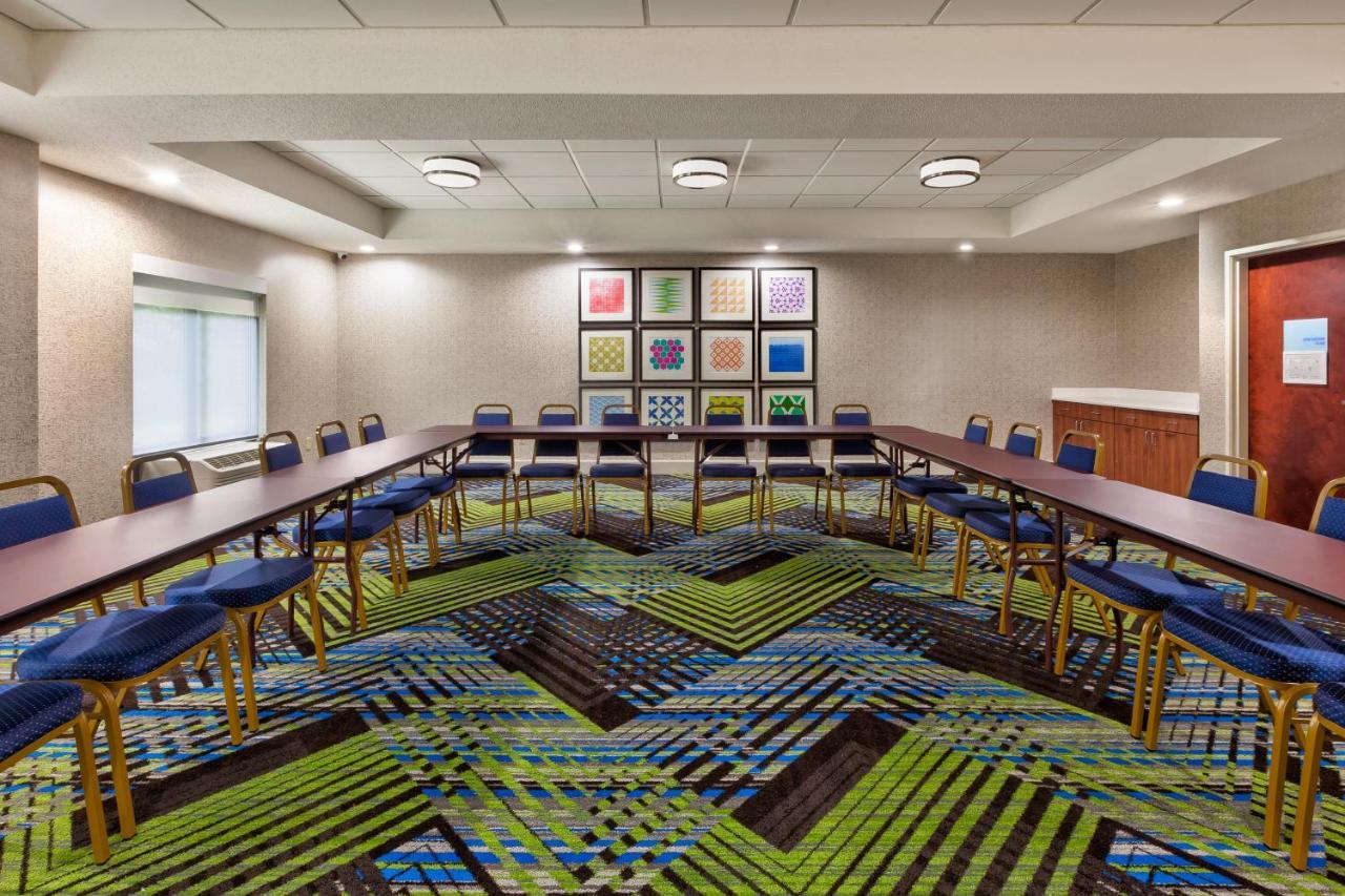 Holiday Inn Express & Suites Chesapeake By Ihg Εξωτερικό φωτογραφία