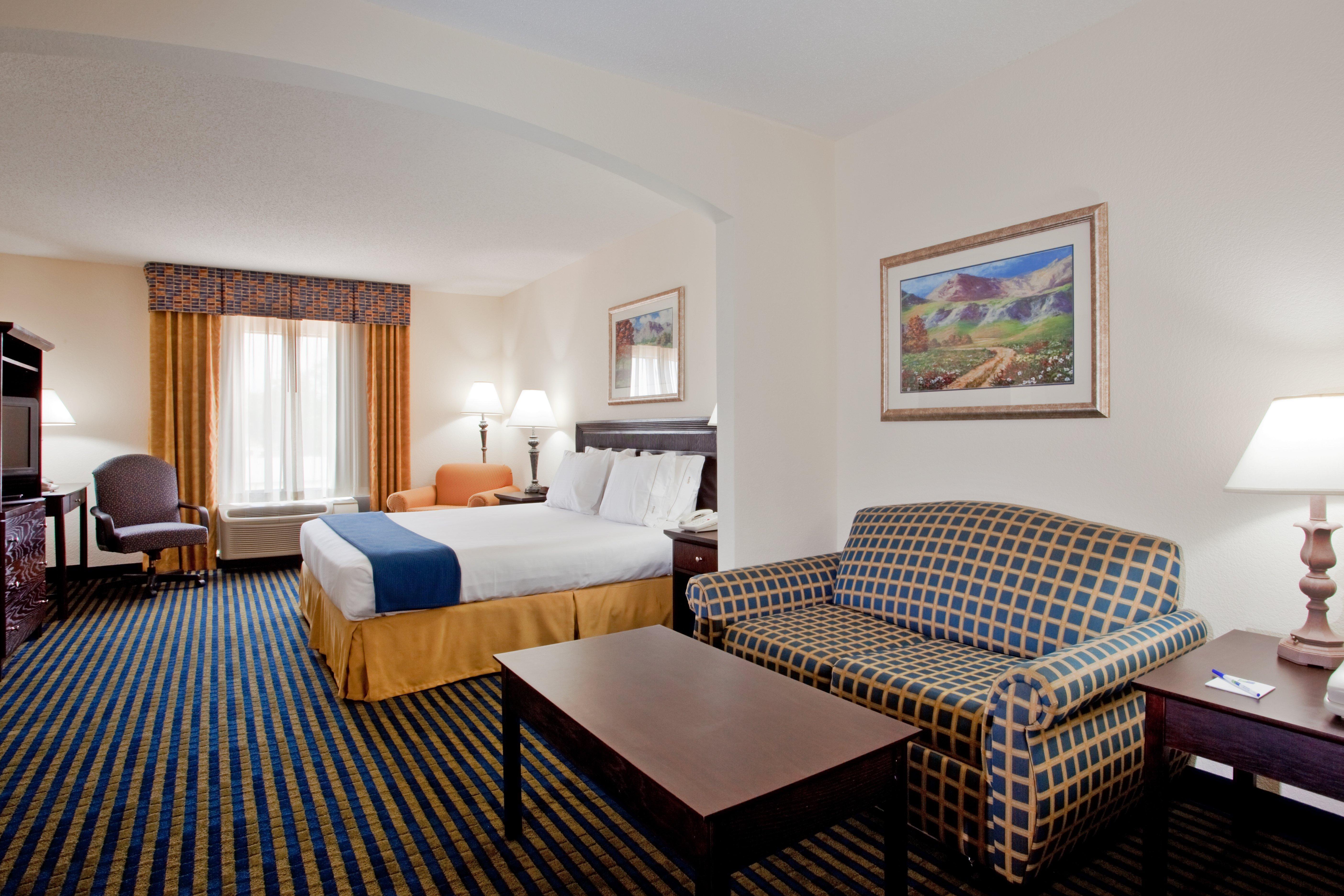 Holiday Inn Express & Suites Chesapeake By Ihg Εξωτερικό φωτογραφία